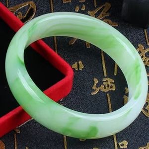 new 100% jade bracelet 62-64mm
